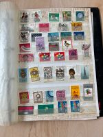 Über 200 Briefmarken aus verschiedenen Ländern und Jahren Hessen - Söhrewald Vorschau
