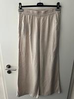 H&M Gr. 42 Hose weit und lang Hessen - Maintal Vorschau