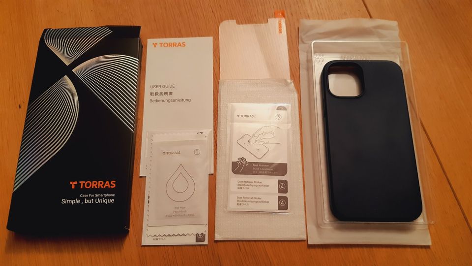 TORRAS Siliconcase mit Schutzglas für iPhone 12 in Delmenhorst