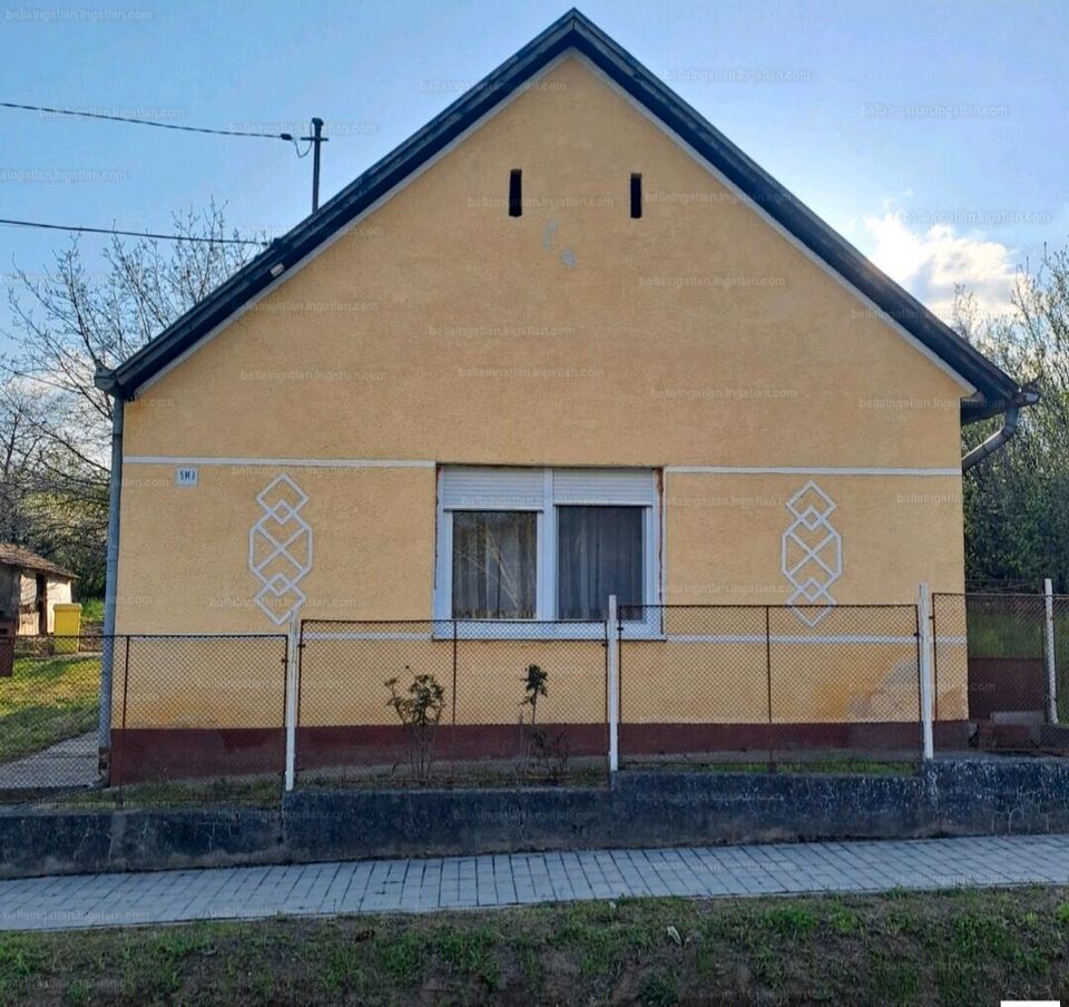 Ungarn-Renovierte Wohnhaus ,25 minuten von Balaton in Zossen-Dabendorf