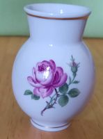 Meissen Porzellan Vase mit Rosendekor und Goldrand Berlin - Charlottenburg Vorschau