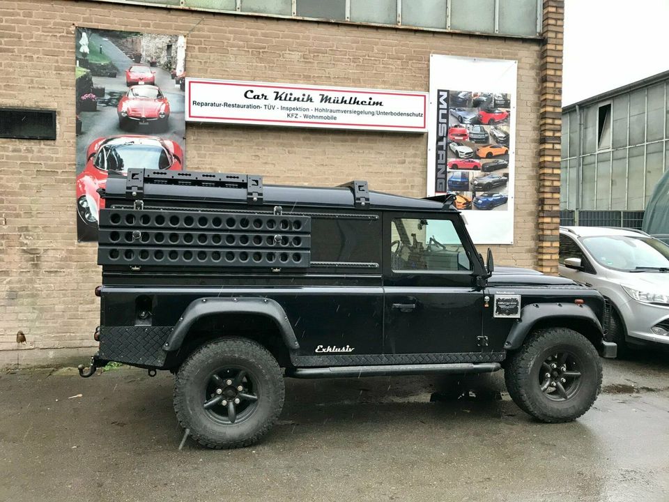 LandRover Defender 90 / 110 Hohlraumversiegelung Unterbodenschutz in Mülheim (Ruhr)