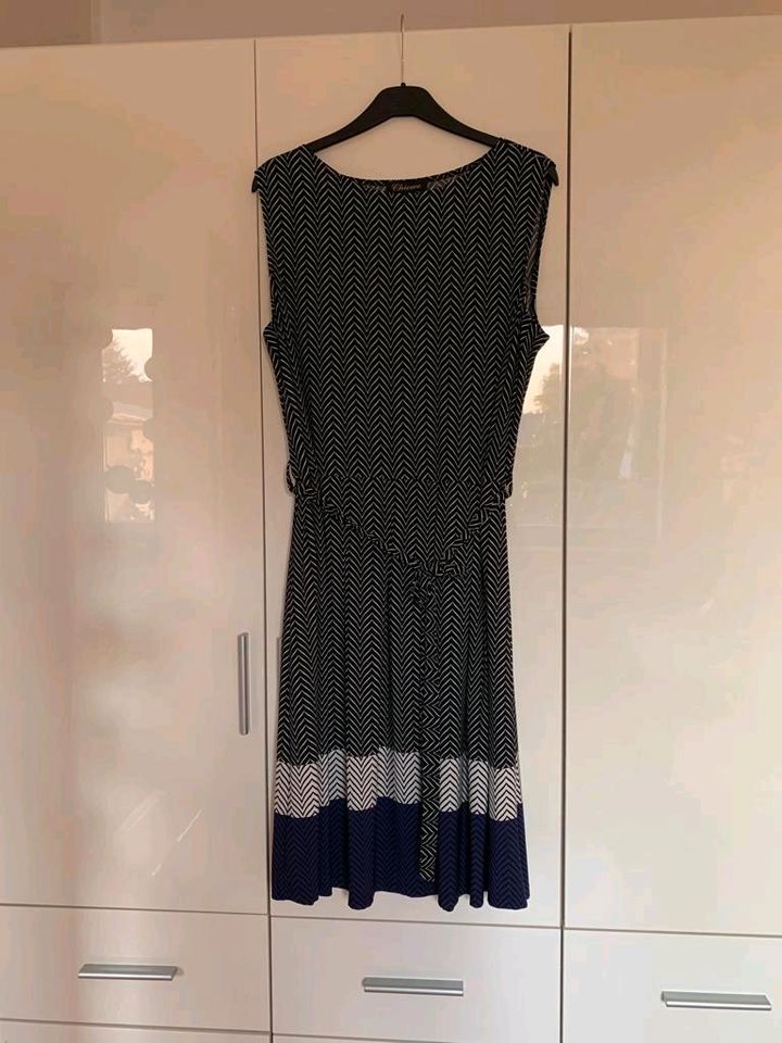 Neuwertig:"CHICWE"Kleid/Größe 50/Sommerkleid/Cocktailkleid in Berlin