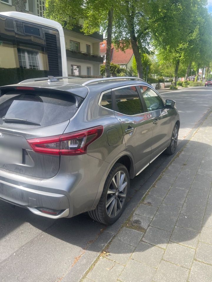 Nissan Qashqai 1.3 DIG-T DCT 160PS N-CONNECTA N-CON... in Bad Pyrmont