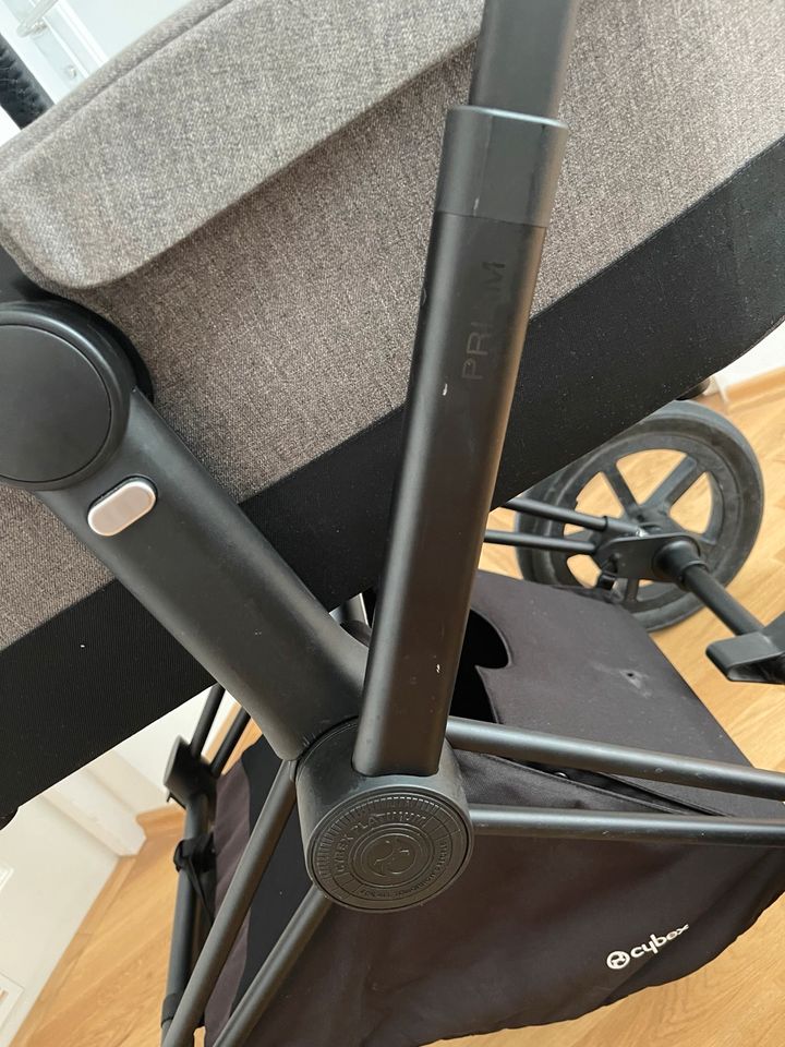 Cybex Priam Lux Manhattan Grey in München