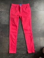 Rote Röhrenjeans von Adidas Sachsen-Anhalt - Calbe (Saale) Vorschau