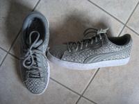 PUMA Basket Sneaker Schuhe Satin, oliv grau Gr. 38,5, 1A-Zustand Schleswig-Holstein - Wilster Vorschau
