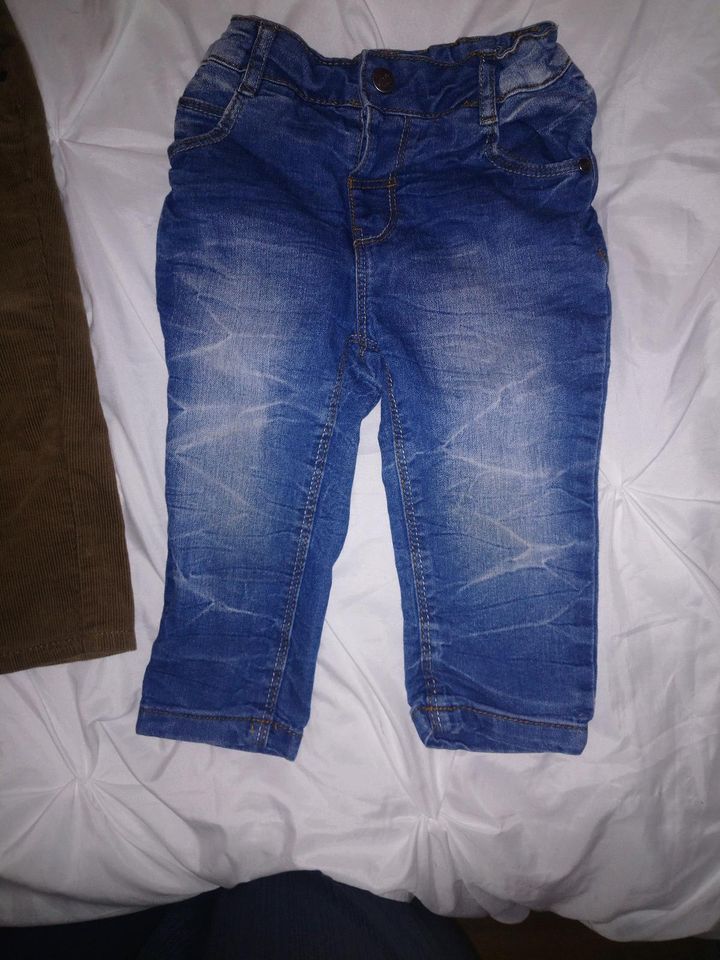 8 Baby Hosen Jeans Jogger Gr 74-86 in Wiesbaden