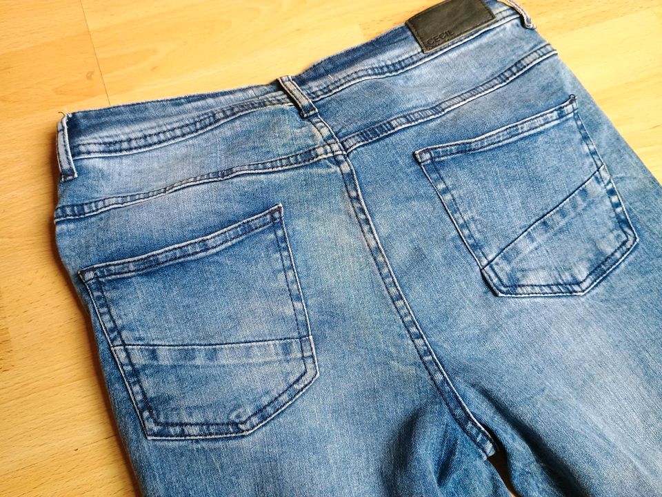 Cecil -tolle Jeans Modell Toronto-Gr.38/40 passend-extralang in Korschenbroich