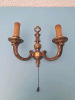 Sehr schöne antike Wandlampe 2 flammig zu verkaufen Nordrhein-Westfalen - Geilenkirchen Vorschau