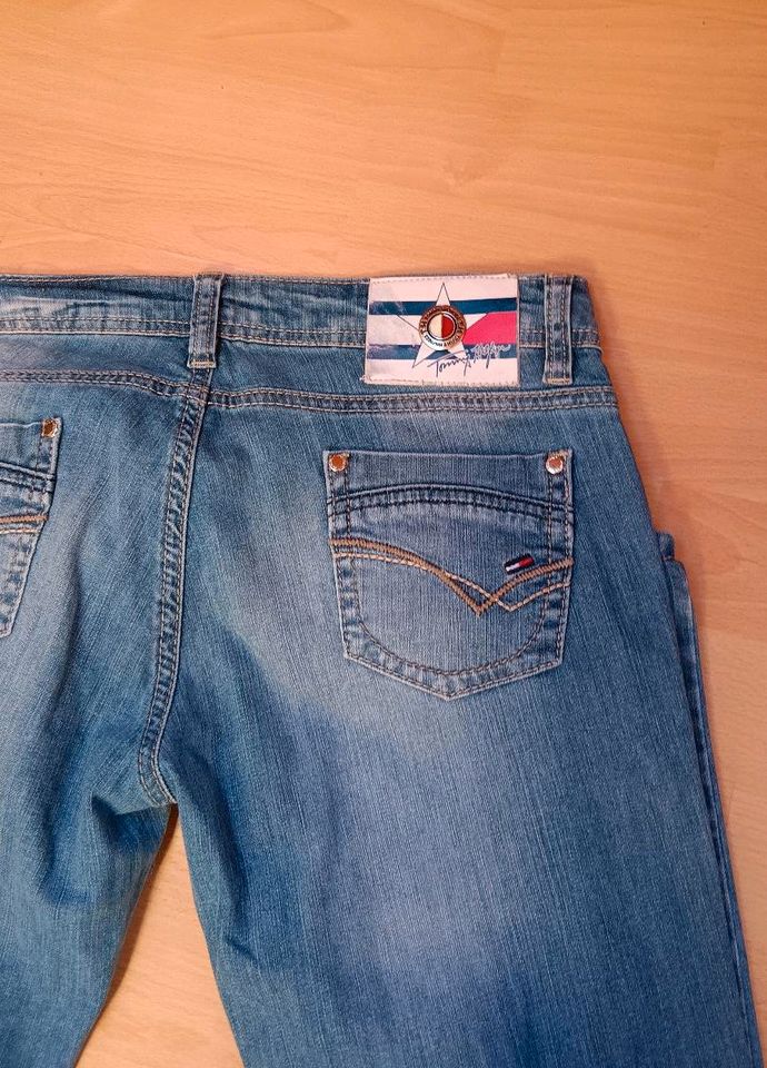 Tommy Hilfiger Jeans,  W 30 , L 34 in Ingolstadt