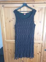 kleid in schwarz Größe 46/48 Nordrhein-Westfalen - Nümbrecht Vorschau
