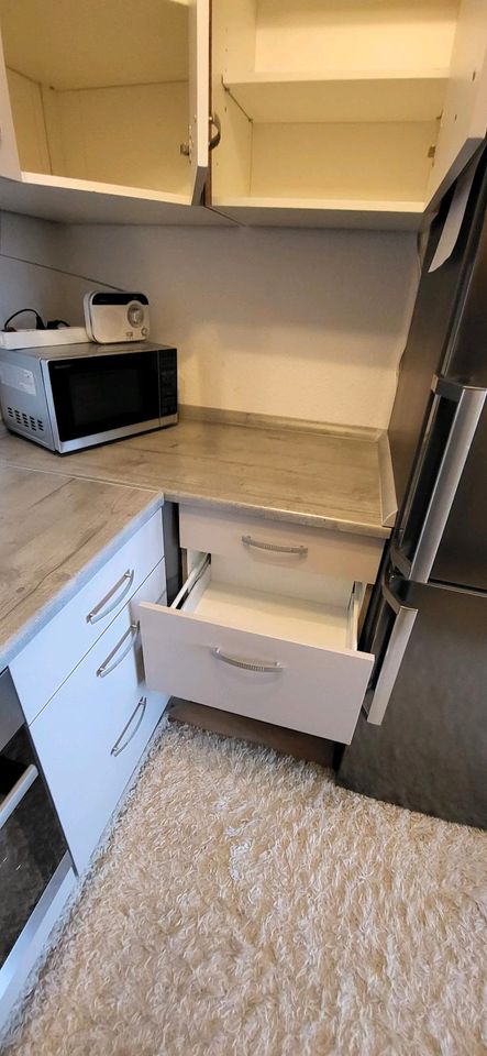 Küchenschränke ohne Geräte in Minden