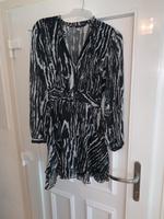 Kleid Zara Muster kurz Bluse Süd - Niederrad Vorschau
