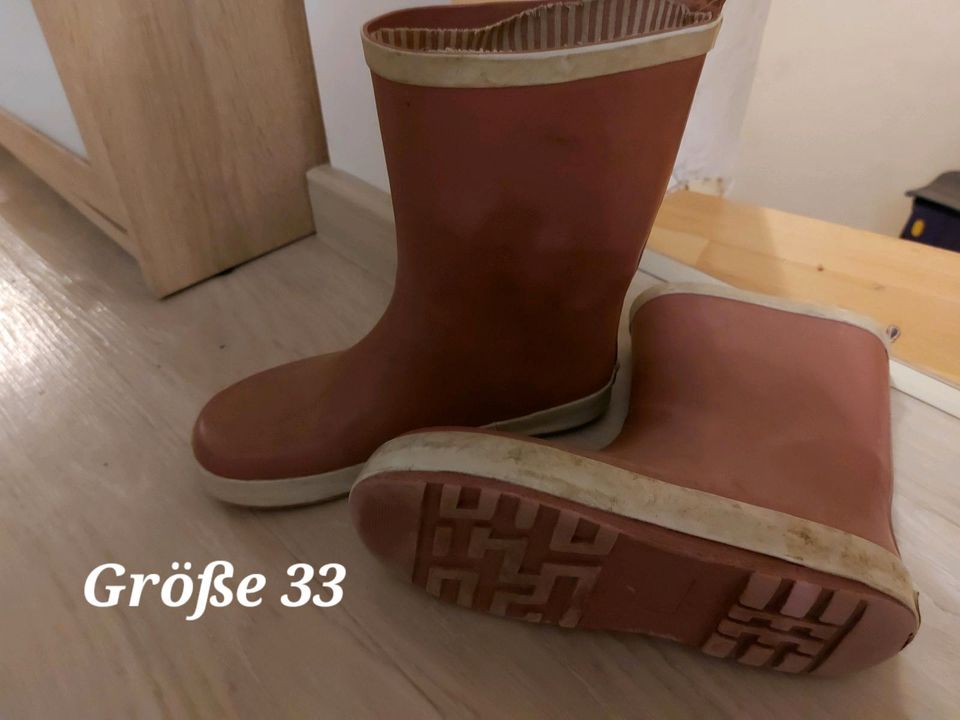 Schuhe Größe 22 bis 34, Kinder Herbst / Winter/ gummistiefel in Bad Vilbel