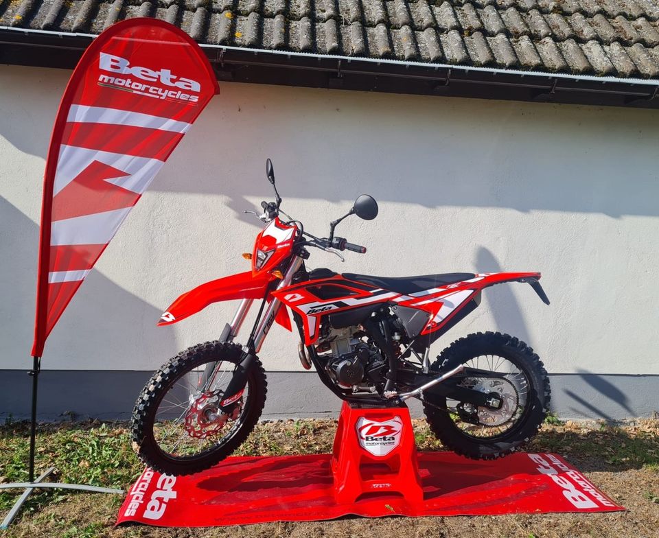 Beta 125 T 4T MY2023 RED Frisch eingetroffen in Mildenau