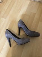 Pumps steve Madden, 39 grau Wildleder absatzschuhe Saarbrücken-Halberg - Eschringen Vorschau