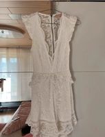 Love Triangle Spitzen Playsuit „Amelia“ mit Cut Out Gr. 34 Bayern - Windberg Vorschau