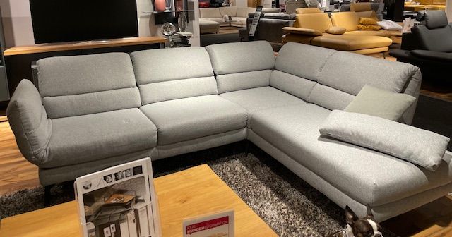 FAST NEU modernes gemütliches Sofa wegen UMZUG zu verkaufen in Erlangen