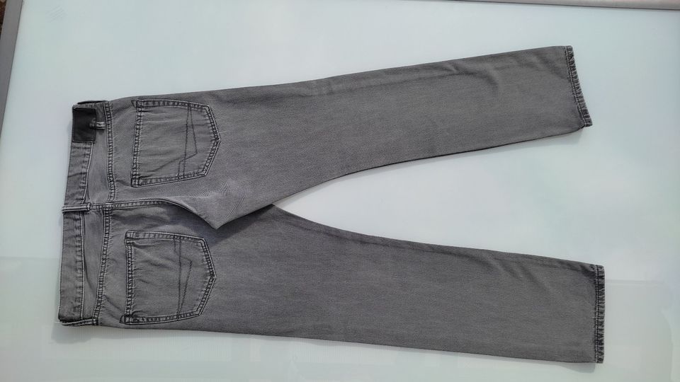 Jeans Grau Esprit Denim Slim 32/32 in Braunfels