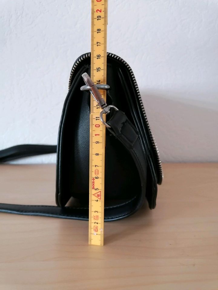 Tasche schwarz top mit Innentasche NEU Damen Handtasche in Mönchengladbach