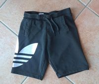 Shorts von Addidas Gr. 146 Baden-Württemberg - Freiburg im Breisgau Vorschau