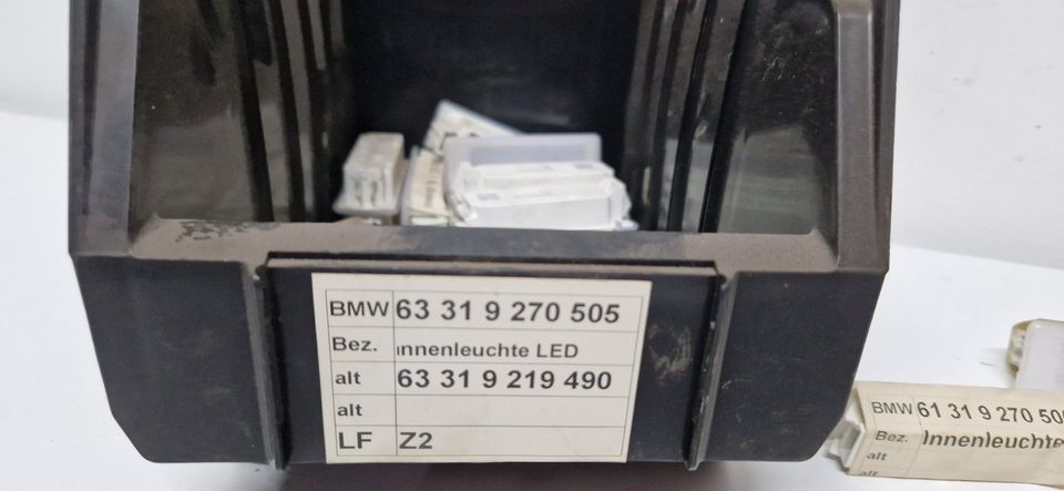 BMW Alle Modelle Innenleuchte Fussraumleuchte LED 9242161 in Aschau am Inn