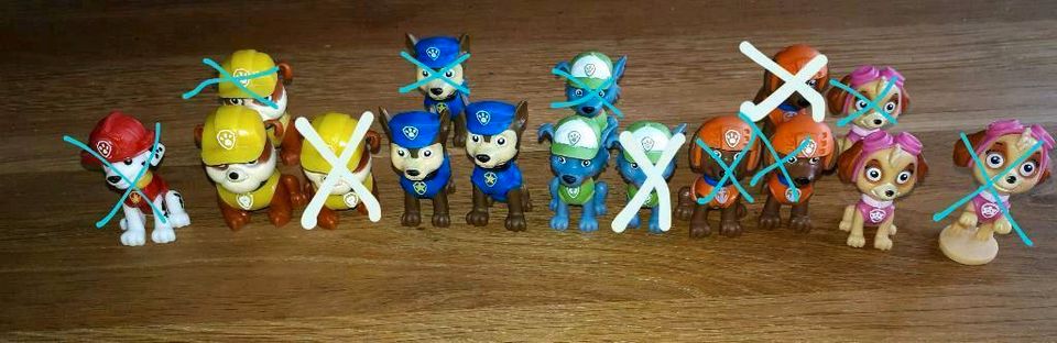 Verschiedene Paw Patrol Figuren aus Pudding Eiern in Bochum