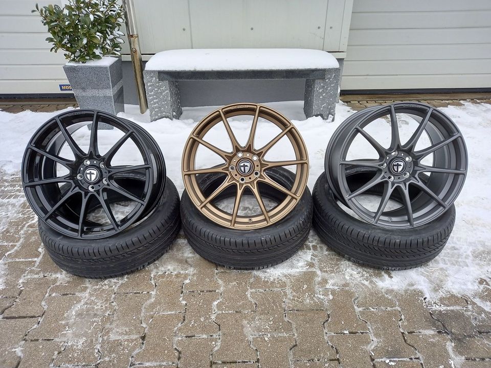 4x Alufelgen Tomason TN25 Superlight 8,5x19 5x120 ET35 BMW Mini in Breitenberg