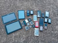 Konvolut Handys Tablets, Akku's BASTLER Nordrhein-Westfalen - Waltrop Vorschau