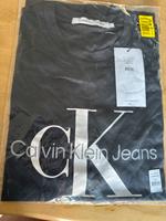 T-Shirt Calvin Klein Jeans NEU ungetragen Rheinland-Pfalz - Windesheim Vorschau