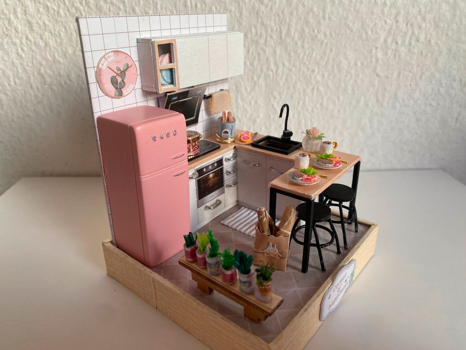 DIY Miniatur Küche "Corner of Happiness" + Licht fertig gestaltet in Kaiserslautern