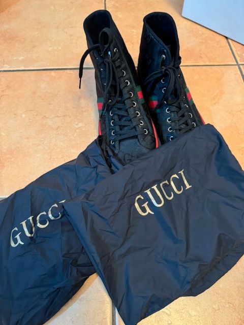 Original Gucci Sneaker GR. 11 bzw 45 mit Rechnung in Berlin