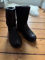 UGG BOOTS STIEFEL BRAUN LEDER GR 37 Aachen - Aachen-Mitte Vorschau