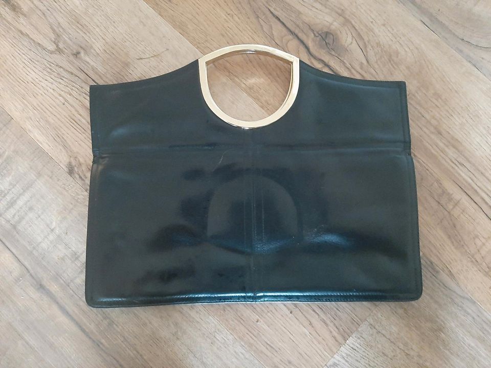 Handtasche / Clutche schwarz Gold mit Reißverschluss in Greven