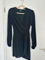 Asos Design Mini Wickelkleid in Schwarz 32/34 Baden-Württemberg - Ulm Vorschau