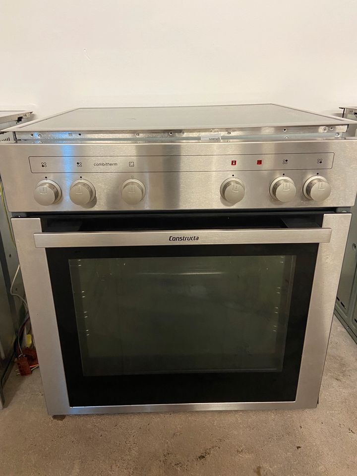 Backofen mit Ceranfeld 100 € pro Stück! in Hamburg