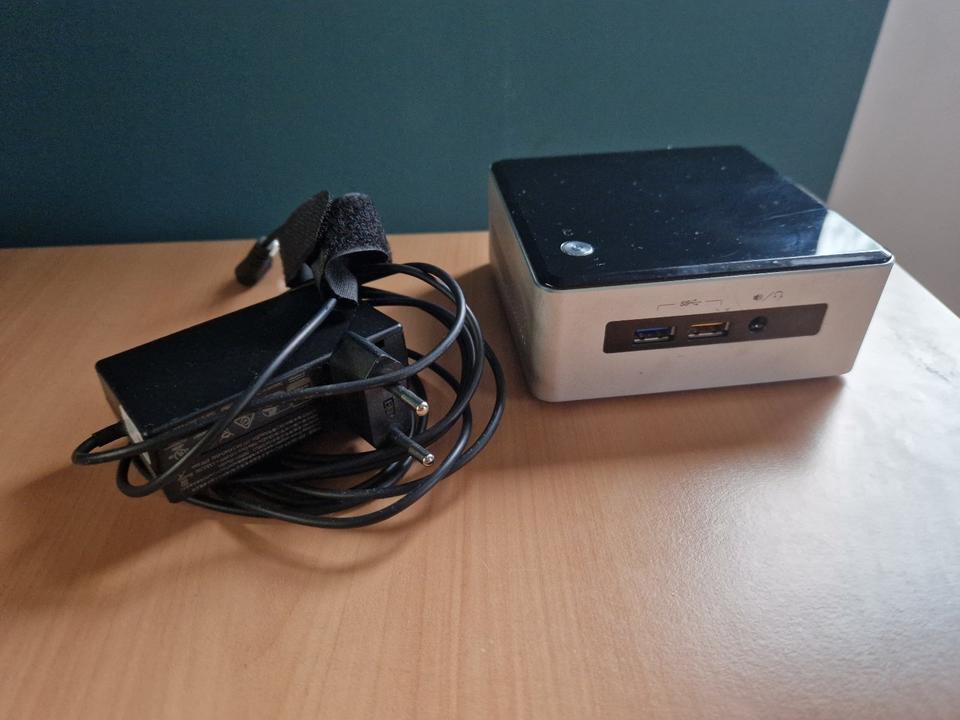 Intel NUC NUC5i5RYH - Mini PC WiFi Core i5 NVMe SSD Windows 11 in München