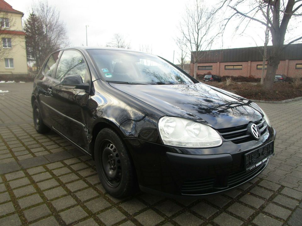 Volkswagen Golf 1.4 Trendline in Dresden