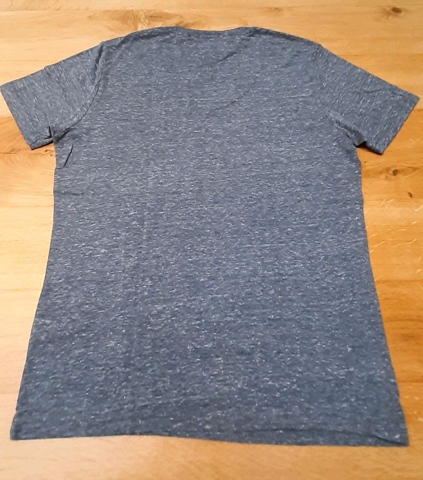 schönes T-shirt  - grau - Hilfiger Demin - Gr.S - Top! in Issum