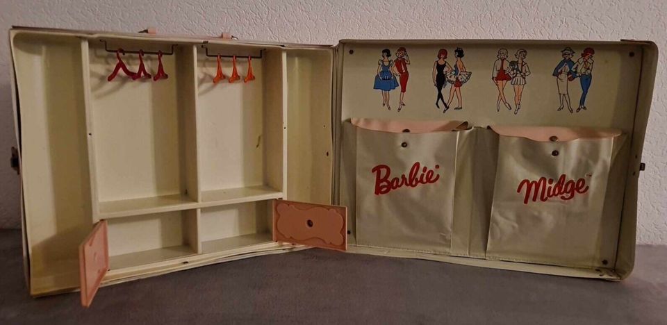 Vintage Barbie Francie 1966 Mattel mit Midge Koffer in Paderborn