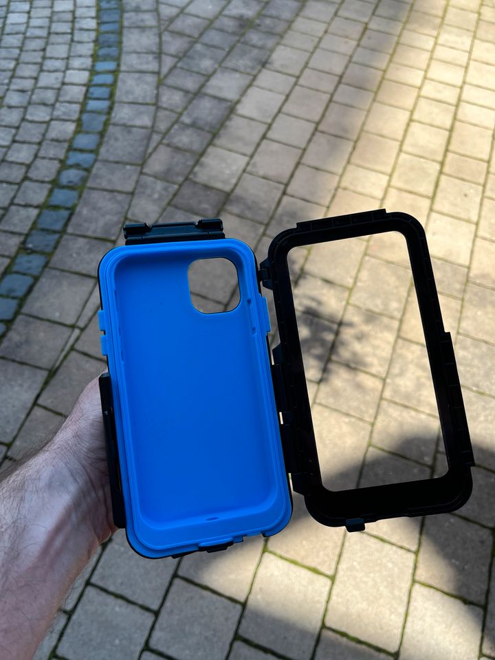 Fahrrad iPhone 11 Halter inkl. Hülle in Weimar (Lahn)