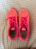 Nike Laufschuhe 36 Nordrhein-Westfalen - Dormagen Vorschau