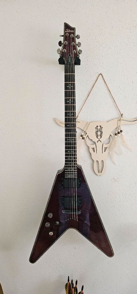 Schecter Hellraiser Lefthand in Otzing