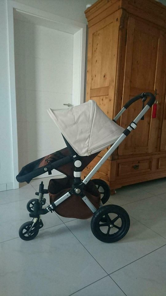 Toller Kinderwagen Bugaboo Cameleon 3 braun-weiss in Willich