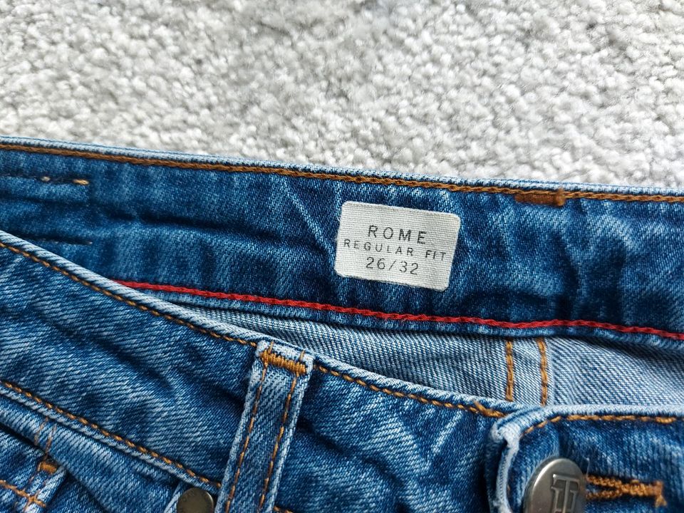 Tommy Hilfiger Jeans Rome Regular fit W26 / L32 in Halstenbek