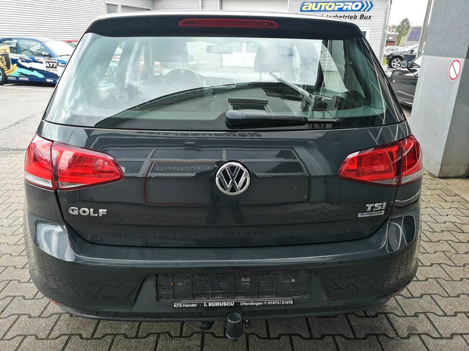 Volkswagen Golf VII Trendline BMT*VW SCHECKHEFT GEPFLEGT* in Ofterdingen