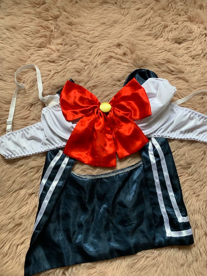 Oberteil/ Cosplay/Kostüm Oberteil/Sailor/Schleife/karneval in Osnabrück