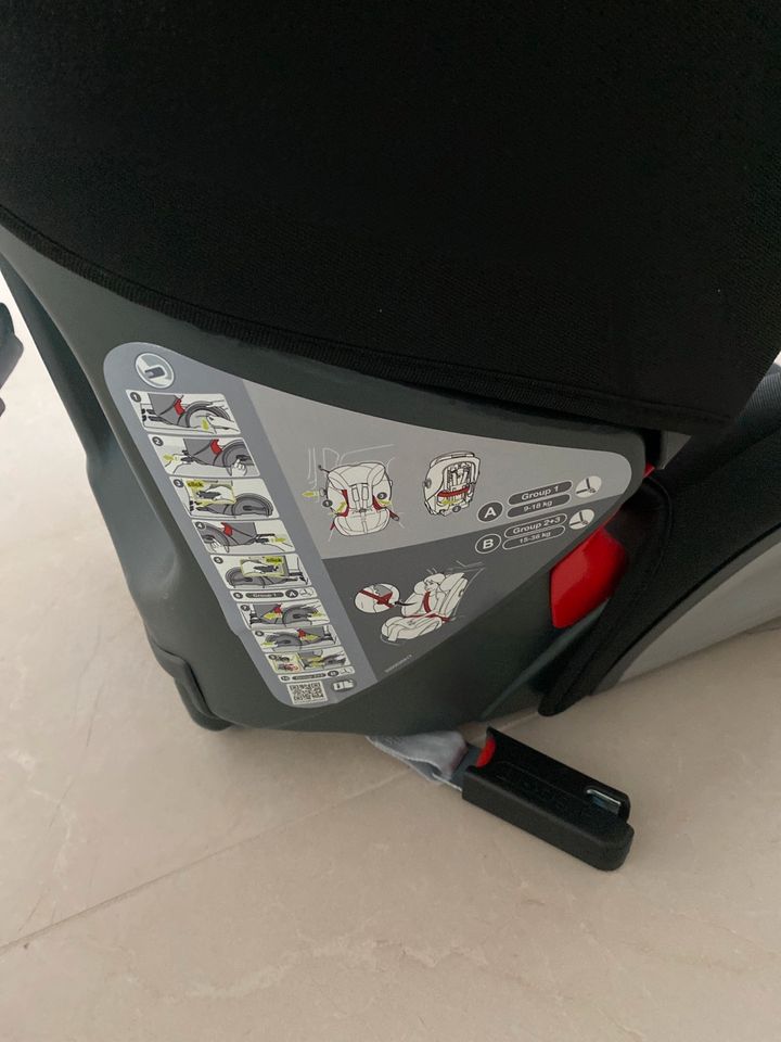 Britax Römer Isofix Kindersitz in Homburg