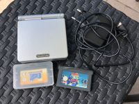 Gameboy Advance SP in Silber Nordrhein-Westfalen - Höxter Vorschau